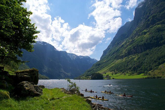 Self-Guided Full Day Round-trip From Bergen - Voss to Gudvangen by bus: villages, views, and the “traffic at the door” moment