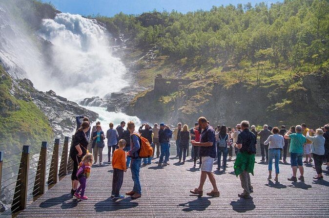 Self Guided Tour Bergen to Bergen - Flåm’s Two-Hour Break: Where You Can Actually Reset