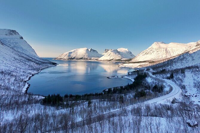 Senja Island: 4x4 Day Tour with Overlanding Senja - Why Senja by 4x4 overlanding fits a half-day schedule