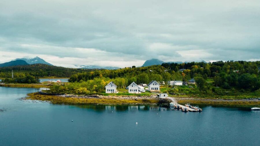 Senja: Wood-Fired Sauna Barrel - Your 1-day rhythm: warm up, cool off, repeat