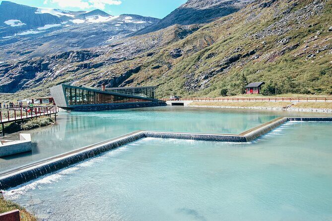 Sightseeing Tour in Trollstigen - Land of Trolls - Bus Comfort, Window Visibility, and How to Get the Best Photos