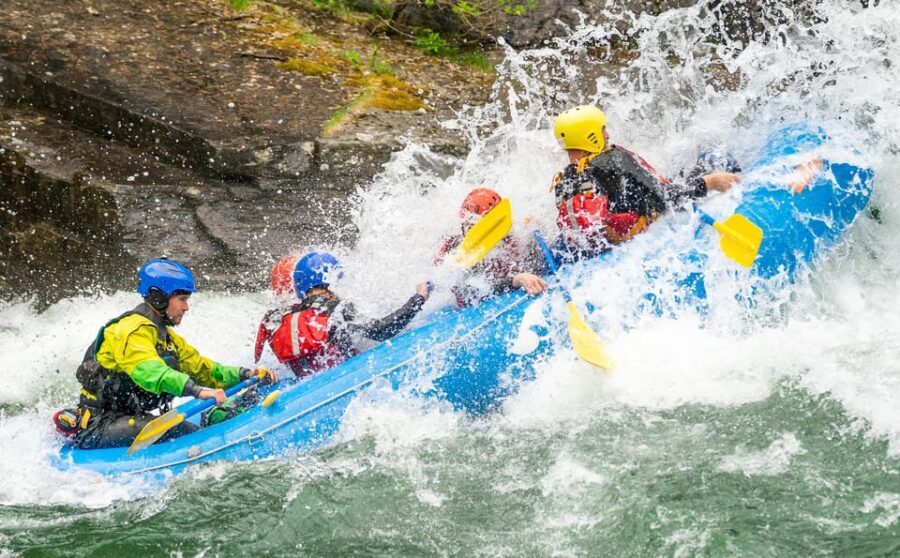 Sjoa River: The Famous White Water Rafting Daytrip - Gear you borrow and what you should pack