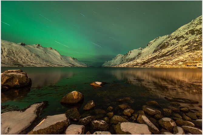 Small group Aurora Chases - When the Sky becomes Magic - Tromsø at night: the setup that makes aurora watching easier