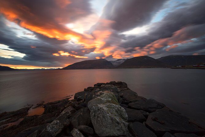 Small-Group Norwegian Fjords Tour from Tromso with Photos - The Van Setup: Warm Seats, Photo Stops, and Thermal Gear