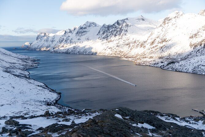 Small Group Snowshoe Hike in Tromso - How much effort is this, really?
