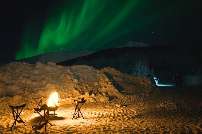 Small Northern Lights Tour Max 8 Guests Pickup and Photography - The Aurora Chase Plan: Forecast-Driven Stops, Not One-Ditch Waiting