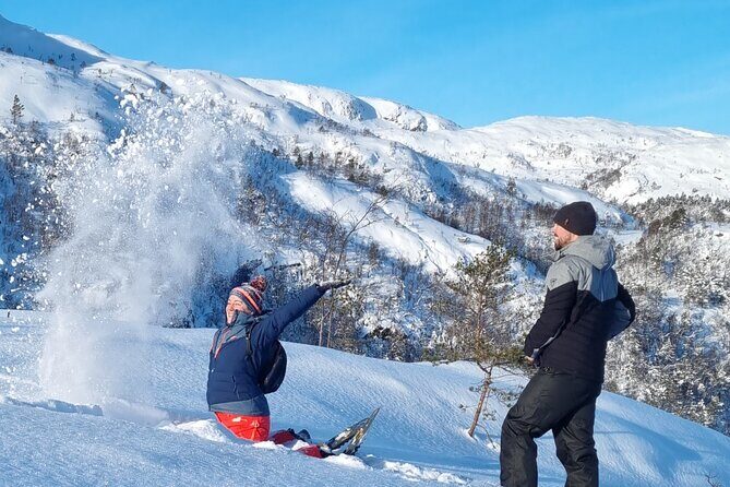 Snowshoe hiking in Bergen - Public tour - What to Bring (So You’re Comfortable for the Full 5 Hours)