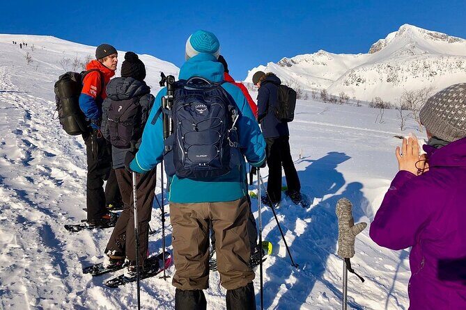 Snowshoe Hill Hike in Tromsø - What To Wear (Because Winter Clothes Are Not Included)
