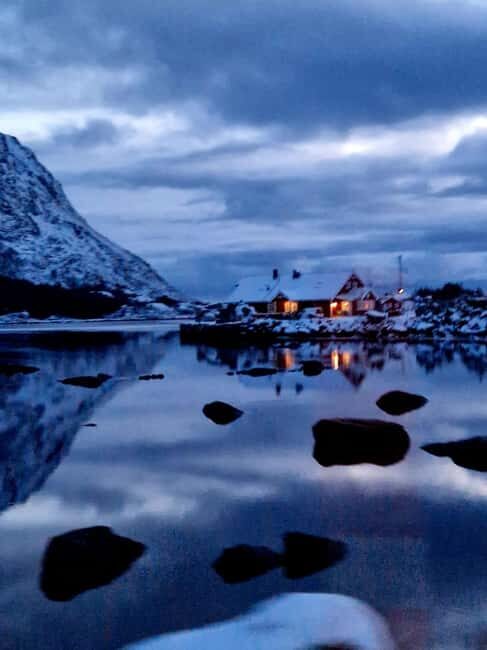 Snowshoeing and intimate discovery of Lofoten in French - Where you start: Leknes or Svolvær, same end point