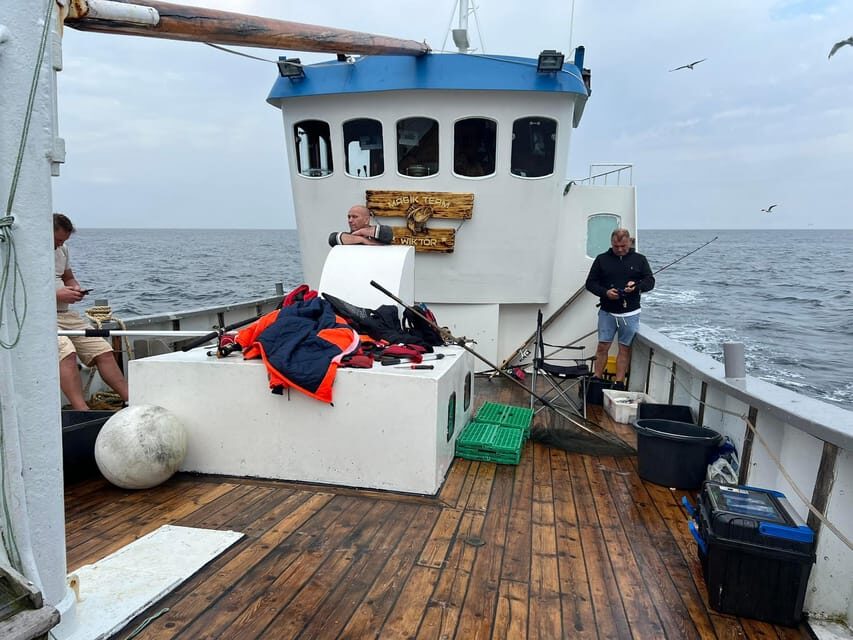 Stavanger: 5-Hour Fishing Trip with Equipment and Guide - Boarding the Boat Cruise: How the 5 Hours on Water Usually Plays Out