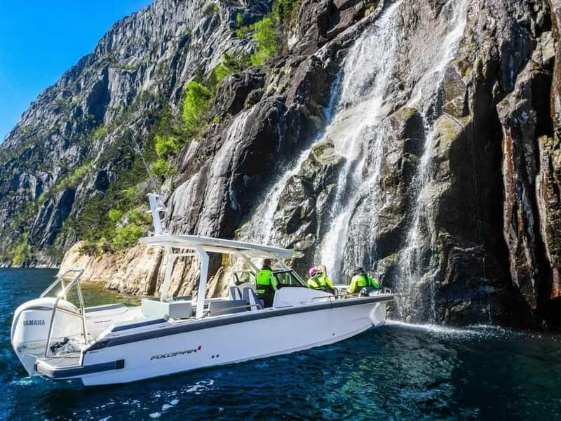 Stavanger: Guided Lysefjord Cruise to Pulpit Rock - Stavanger to Lysefjord: the ride feels quick and controlled