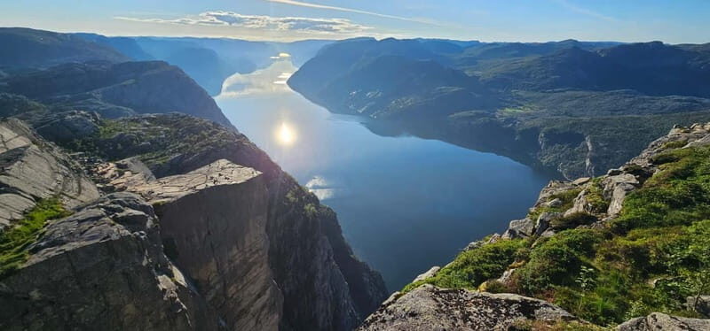 Stavanger: Hiking to world famous Pulpit Rock - Entering Preikestolen: What This Hike-Run Really Feels Like