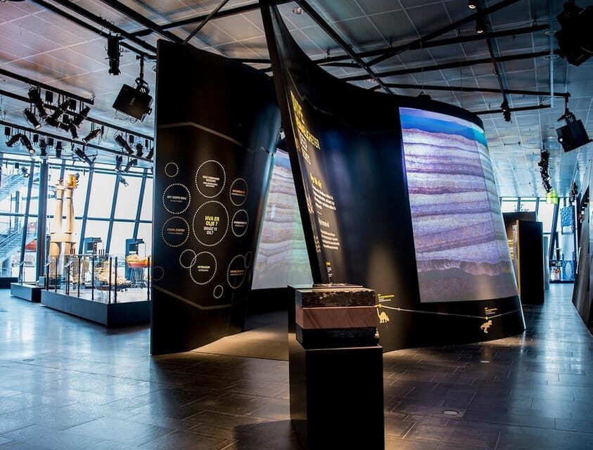 Stavanger: Norwegian Petroleum Museum - Entrance Ticket - Oil formation and drilling: interactive tech you can follow