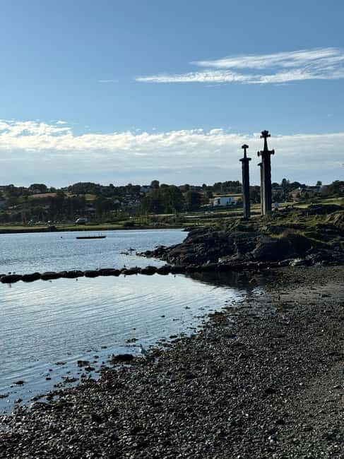 Stavanger: Private Bike Tour with 3 Swords Monument - Quick hits you’ll care about
