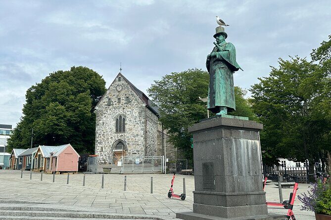 Stavanger's Historic Sites Smartphone App GPS Audio Walking Tour - Key highlights at a glance
