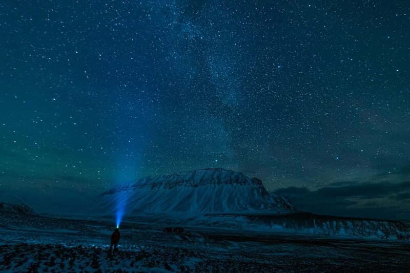 Svalbard: Northern Lights Photography Tour with local expert - Cold-Weather Reality: What to Pack So You Can Actually Shoot