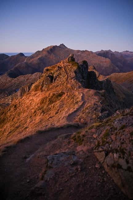 Svolvær: Guided Hike with Snacks - Choosing the Right Route: Peaks Like Hoven, Kvittinden, and More