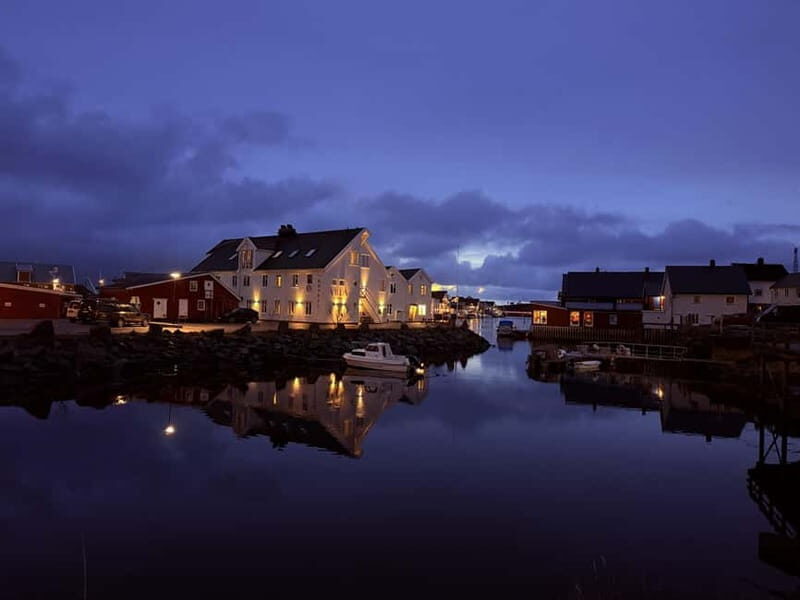 Svolvær: Lofoten Islands Full-Day Guided Tour - Ramberg and the Cozy Beach Break: Short Stops That Matter