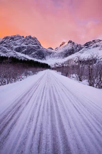 Svolvær: Reine, Hamnøy, Sakrisøy: Photographer’s Dream Tour - Price and Value: Is $162 Fair for 7 Hours?