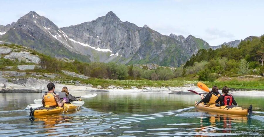 Svolvaer: Sea Kayaking Experience - Where You Paddle in Svolvær: Lofoten’s Coast Up Close