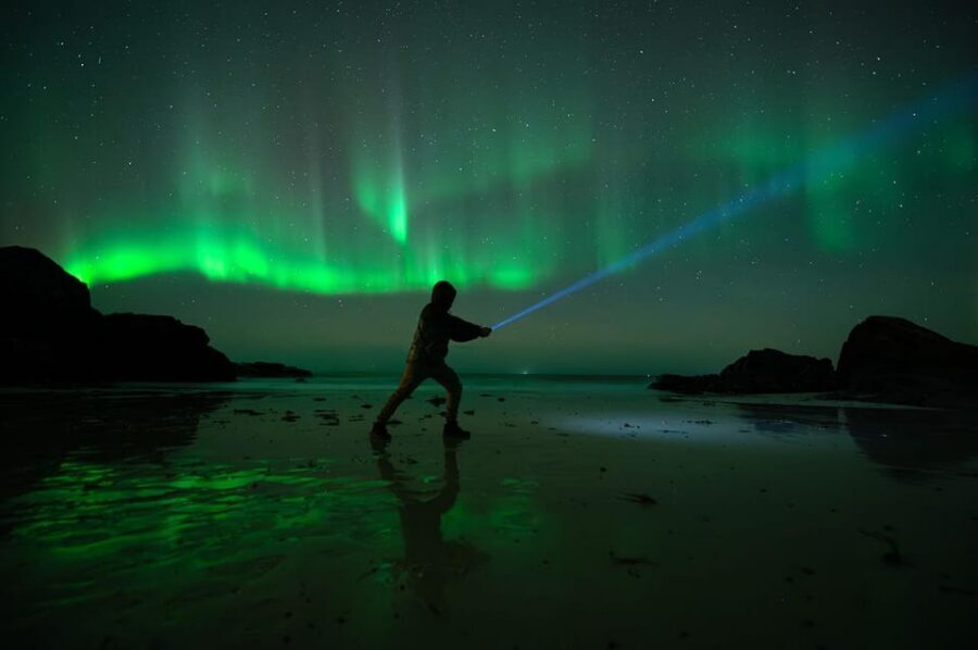 Svolvær: Ultimate Aurora Hunt - Pro Photo Coaching: Getting Images That Don’t Feel Like Accidents