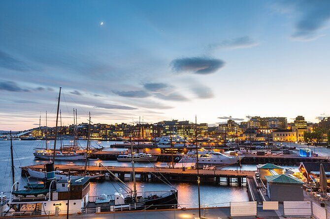 The Essential Oslo Private Walking Tour - Nationaltheatret: culture in the oldest theater setting