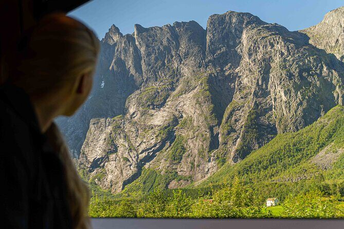 The Golden Train on Rauma Railway in Romsdalen - Who should book the Golden Train, and who should skip it