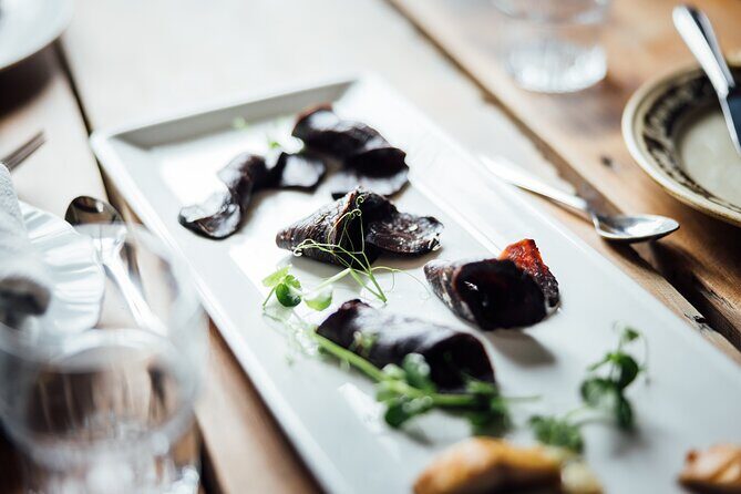 The Tromsø Food Walk, Taste your way through local history - Stop 1: Dragøy Coastal Mathus for Tromsø fish culture