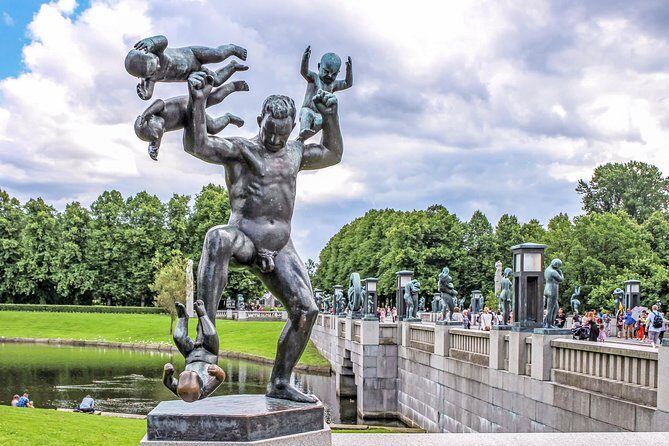 The Ultimate Study of the Human Form at Vigeland's Sculpture Park with a Local - What’s Included (and What You Should Plan Yourself)