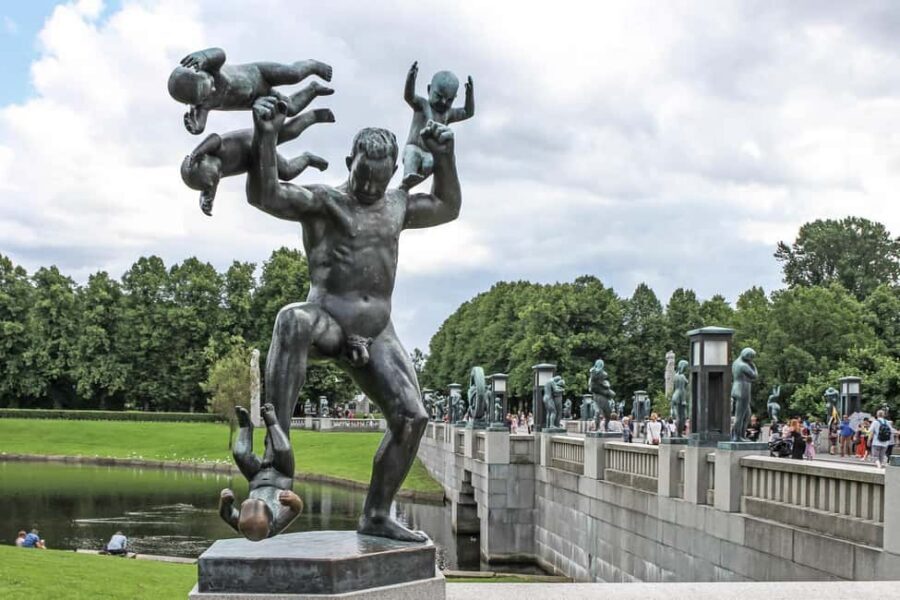 The Vigeland Park Walk with a Local in Oslo - Starting at Oslo City Museum: setting context before you hit the sculptures
