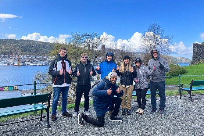 Tip-Based Walking Tour of Bergen - Stop-by-stop: Musikkpaviljongen and Byparken’s calm breaks
