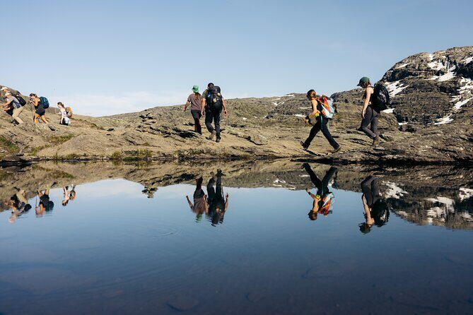 Trolltunga Day Hike - Trolltunga Day Hike: the morning start that actually works