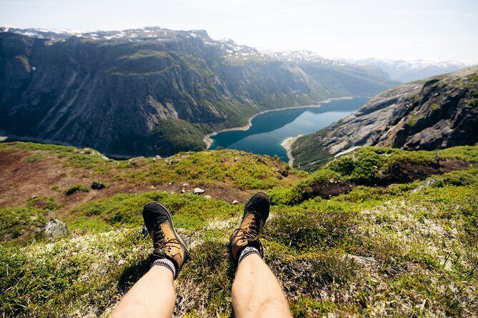 Trolltunga Day Hike - Food on the trail: lunch, snacks, and coffee breaks that matter