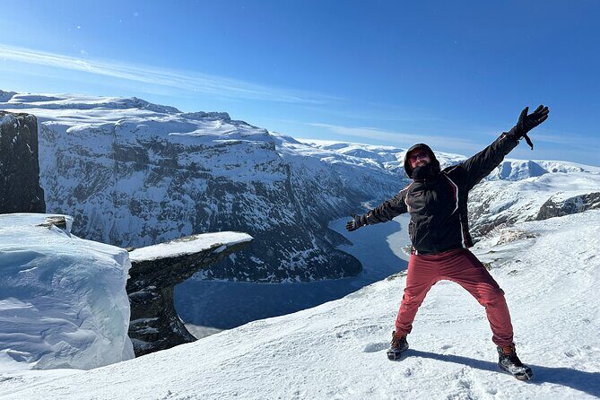 Trolltunga Winter Day Hike - Heading back down: why pacing matters on the way out