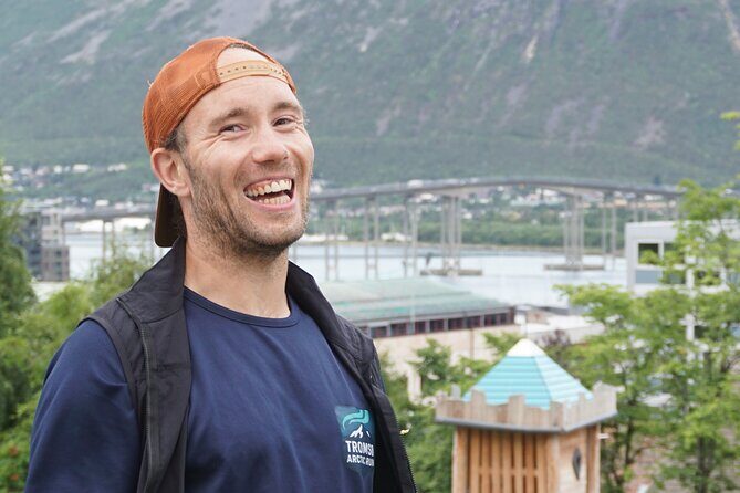 Tromsø Adventure Run: Guided through the Arctic Capital. 6km - Why a 6km guided run beats a standard Tromsø tour