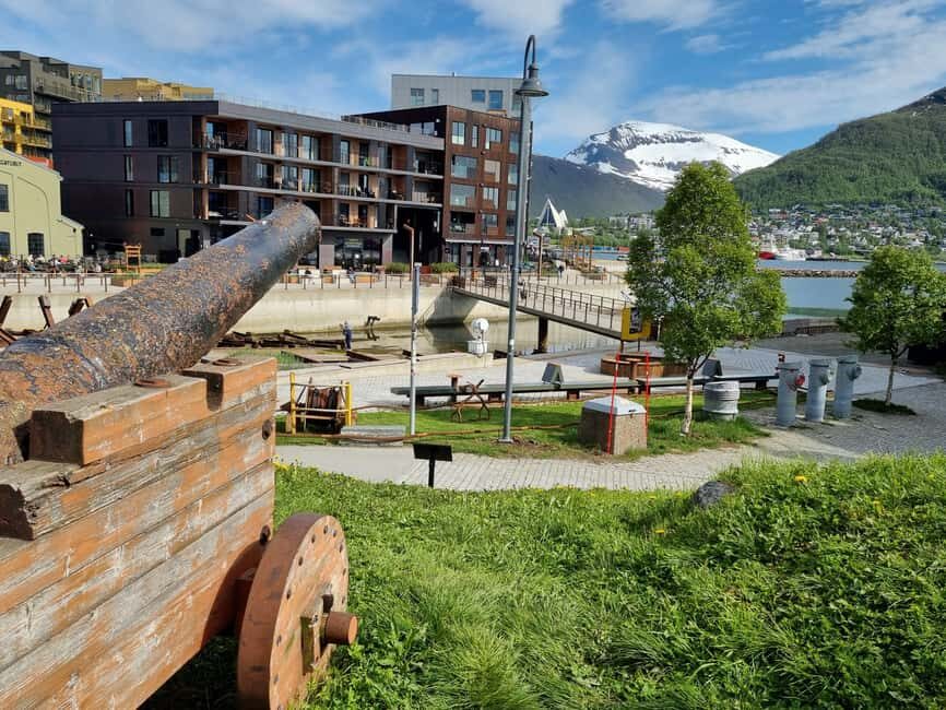 Tromsø: Arctic Cathedral and Tromsø Treasures walking tour - Key highlights I’d circle on your Tromsø plan