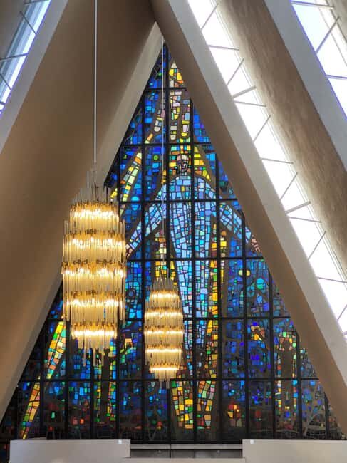 Tromsø: Arctic Cathedral and Tromsø Treasures walking tour - The short bus ride over Tromsø Bridge: views without the fatigue