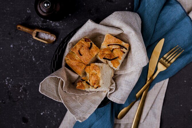 Tromso Aurora Cruise with 3-Course Dinner - Weatherproofing your evening: what to do when it’s cold, windy, or raining