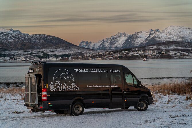 Tromsø Aurora Tour For All - Meeting at Fredrik Langes gate and how the start time shapes your odds