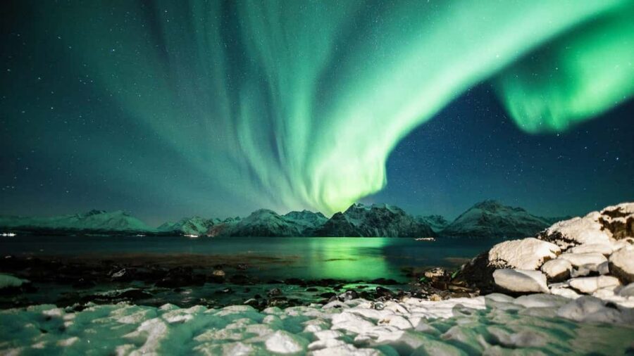Tromsø: Big Bus Northern Lights Tour with Free Photos - Finland Possibility: When the Route Crosses Borders