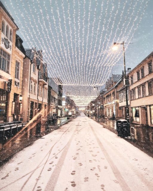 Tromsø: Capture the most Photogenic Spots with a Local - What to Bring to Get Better Photos in Arctic Weather