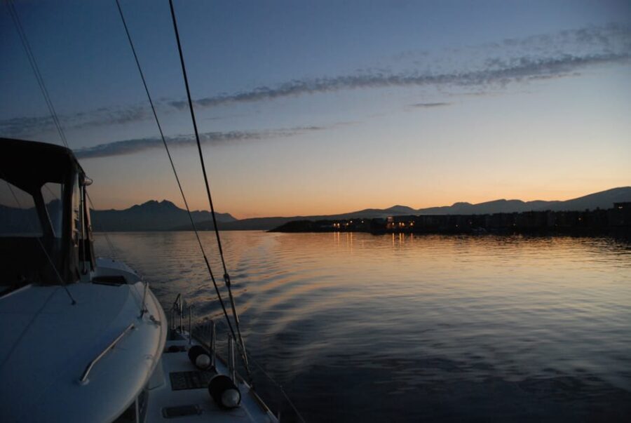Tromsø: Fjord and Islands Luxury Catamaran Cruise - Norwegian fish soup: the warm finish that makes the trip