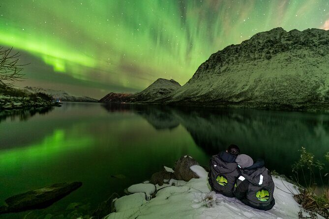 Tromsø Fjordland Aurora Chase Northern Lights by the Arctic Sea - Chasing the Northern Lights over the Arctic Sea from Tromsø