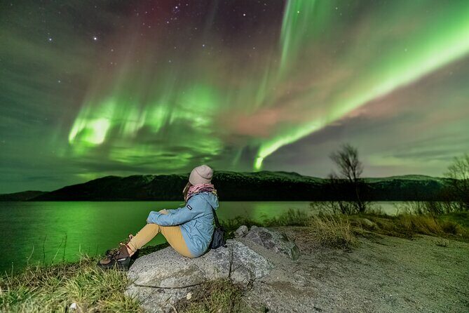 Tromsø Fjordland Aurora Chase Northern Lights by the Arctic Sea - Stop 1 in Tromsø: leaving the city glow behind