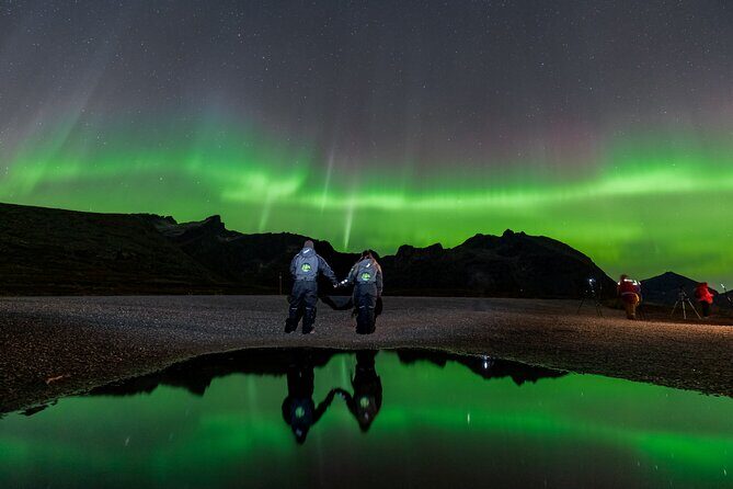 Tromsø Fjordland Aurora Chase Northern Lights by the Arctic Sea - Thermal suits and winter comfort you can trust