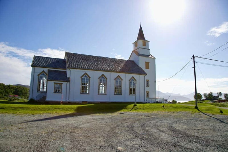 Tromsø: Fjords & Sommarøy Tour with Warm Local Lunch Option - Price check: is $73 good value for this fjords day trip?