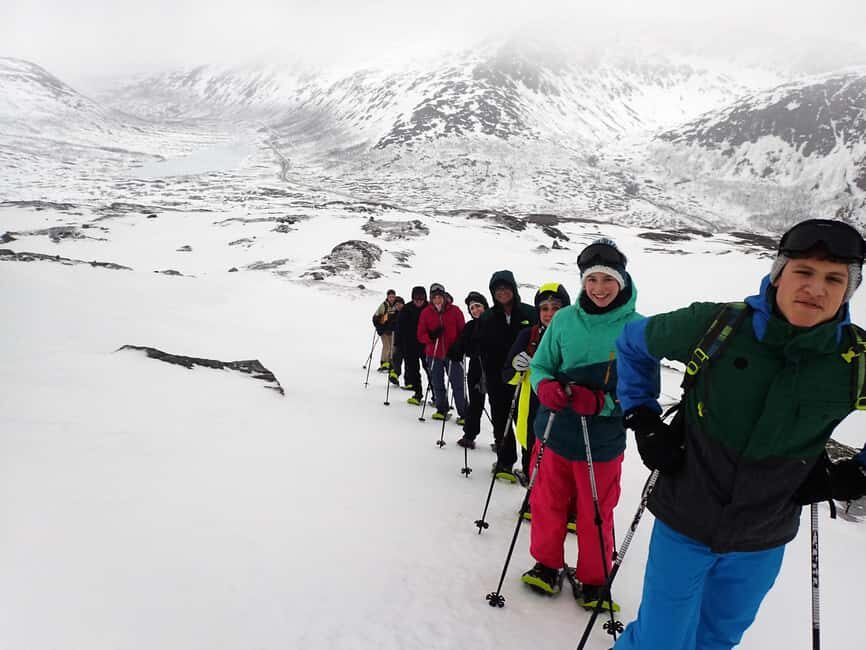 Tromsø: Guided snowshoe hill hike - The uphill trek: what just under 400 m snowy terrain really means