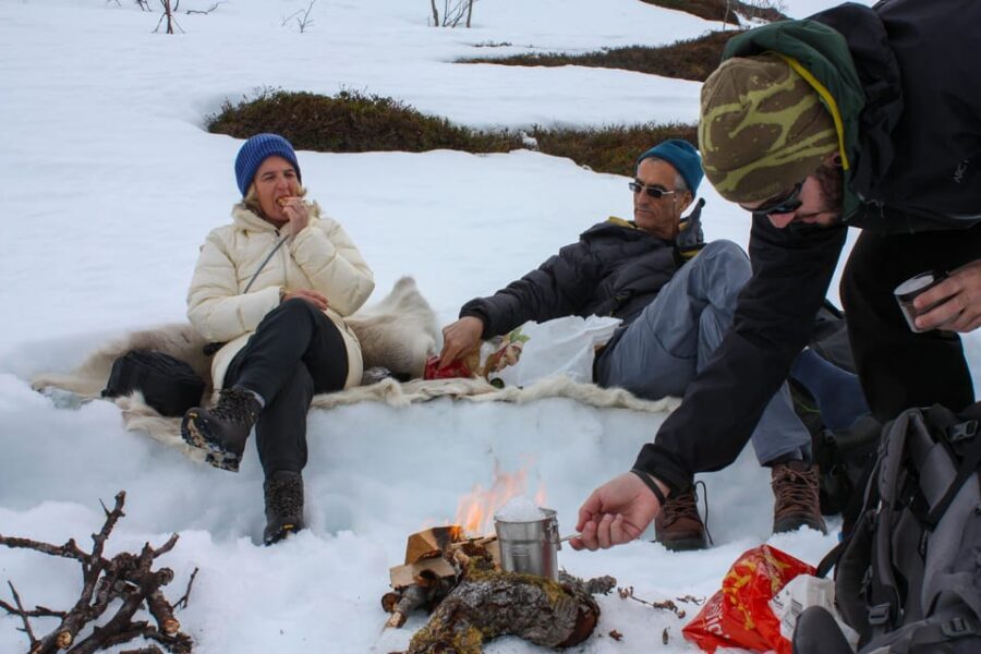 Tromsø: Ice Fishing and Snowshoe Hiking with a Local Guide - On the Way Back: Short Walk, Long Afterglow