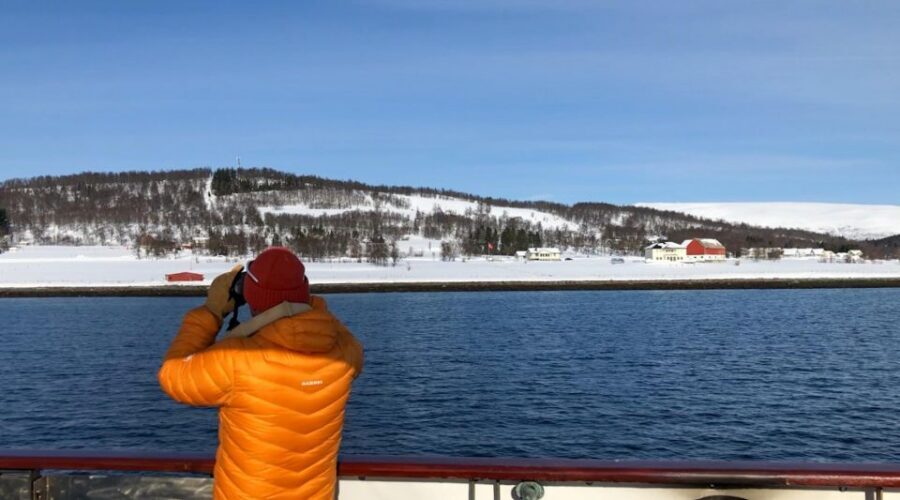 Tromsø: Luxury Polar Fjord Cruise w/ Hot Tub & Polar Plunge - Comfort strategy: what to wear so you enjoy every minute
