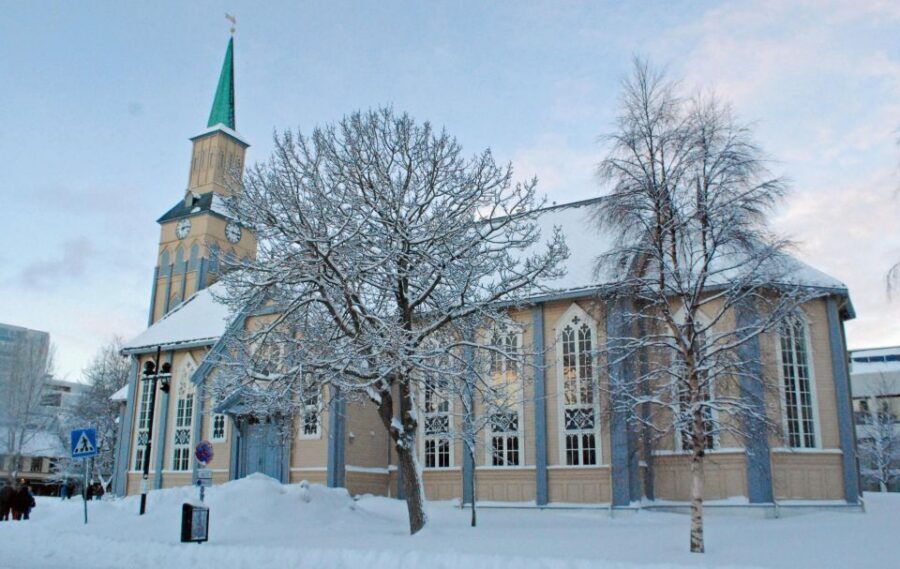 Tromsø: Midnight Concert Ticket at the Tromsø Cathedral - Should you book this Tromsø Midnight Concert ticket?